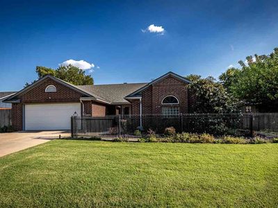 2507 NE Heritage Creek Dr