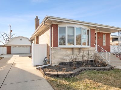 10124 Maple Ave