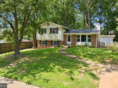 10922 Decatur Dr