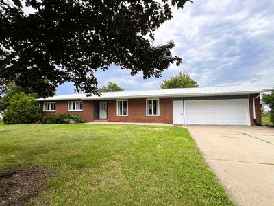 740 N East Ave