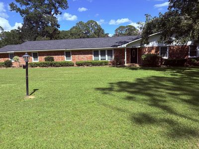 Property at 805 Laurel Ave S, Adel, GA