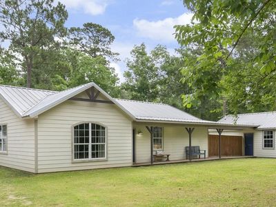23322 Maid Marian Ln