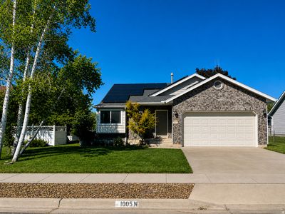 1095 N 2925 W