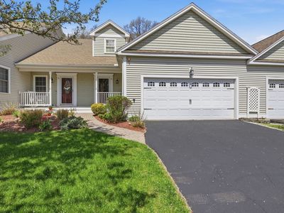 6 Ashton Ln Unit 6