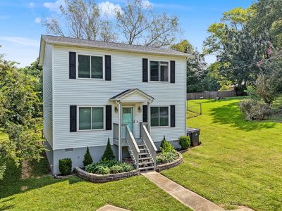 608 Busbee Rd