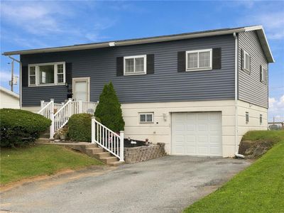 Property at 723 Circle Dr, Catasauqua, PA