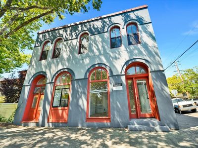621 E Street