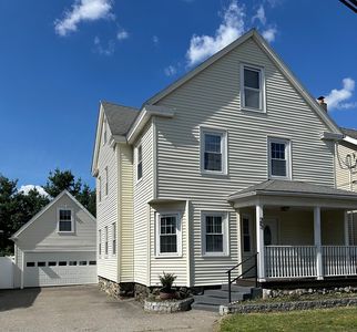25 Barnes St