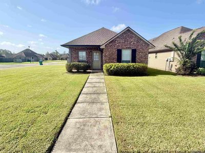 Property at 25274 Cross Lake Ave, Livingston, LA