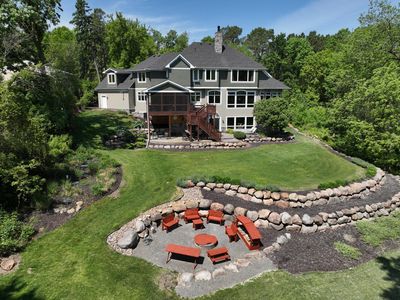 2975 Klondike Ave N