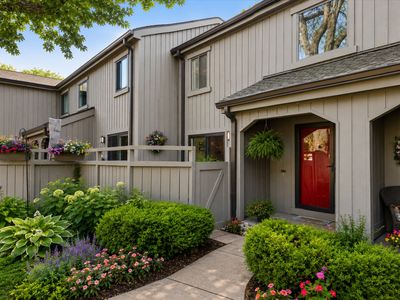 Property at 404 Shoreline Rd #298, Barrington, IL