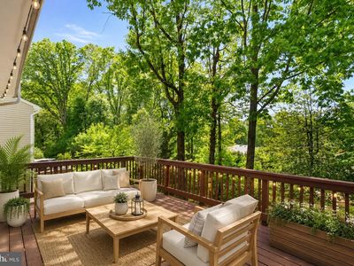 9361 Tartan View Dr