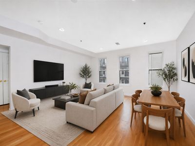 901 Madison St APT 5D