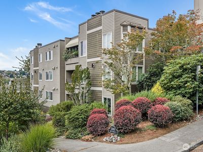 1300 W Boston Street #24
