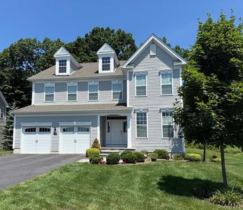 57 E Van Buren Way