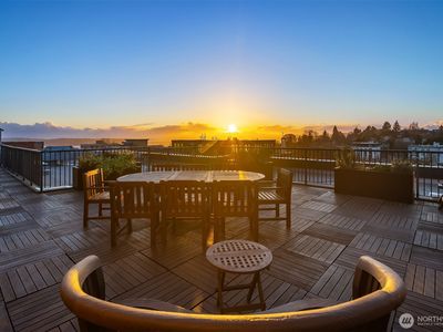 Property at 1417 Queen Anne Avenue N #303, Seattle, WA