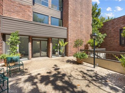 700 S Lake Ave APT 109