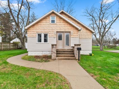 90 Rippon Ave