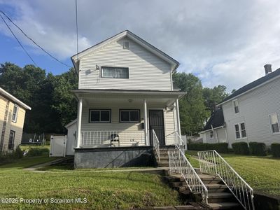 215 W Parker St