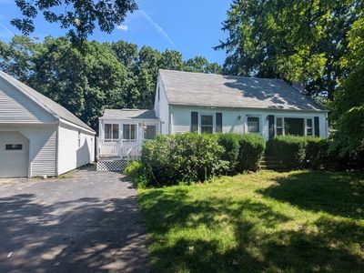 Property at 3 Wayne Dr, Foxboro, MA