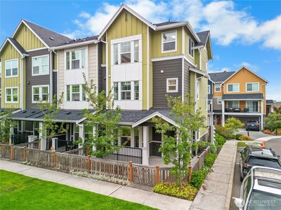 3280 SW Graham Street #601