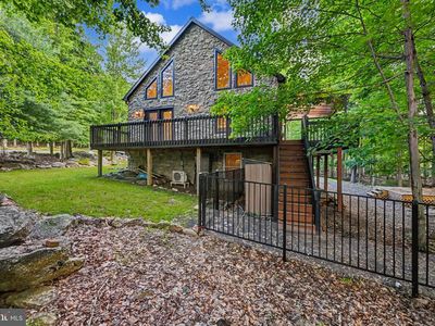 398 Walden Dr