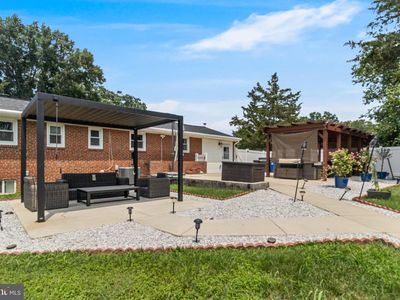 5709 Spruce Dr