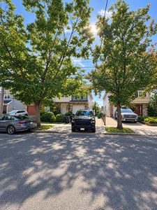 886 Rensselaer Avenue