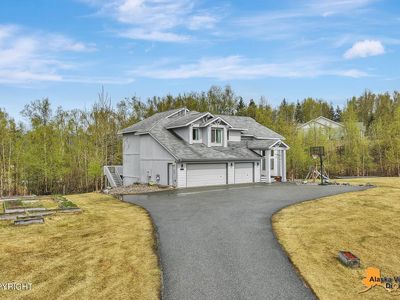 2804 W Discovery Loop