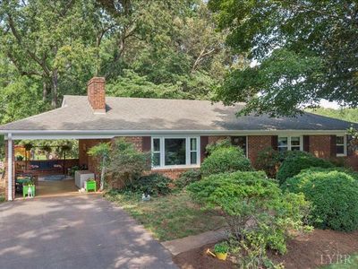 268 Winding Way Rd