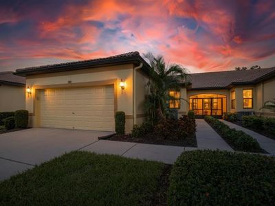 307 Bluewater Falls Ct