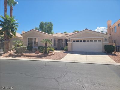 211 Arbour Garden Ave