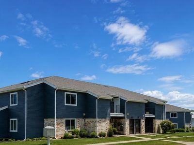 1403 Whispering Pines Way