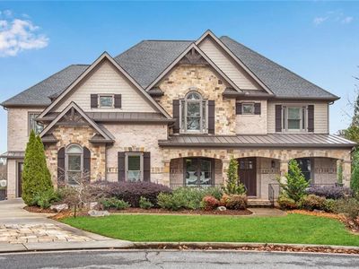 212 Fernwood Pl