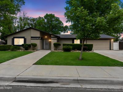 1120 Shasta Ave