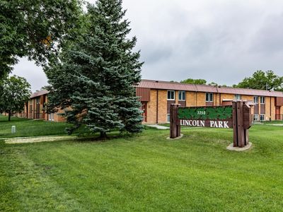 3250 15th Ave S APT 2