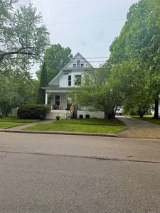 146 E Moore St