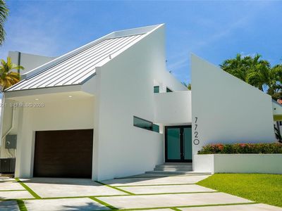 7720 Miami View Dr