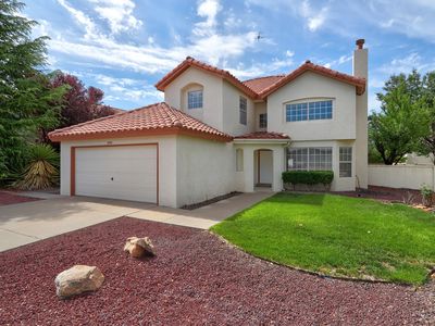 7908 Eagle Rock Ave NE