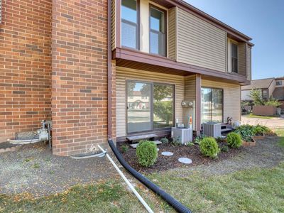 1511 West Edgerton AVENUE UNIT B