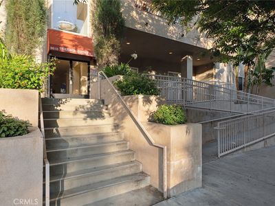 9610 Zelzah Ave APT 105