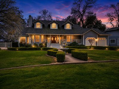3016 Majestic Oak Cir