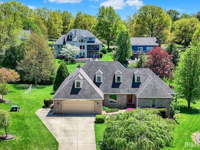 3112 E Charles Ct