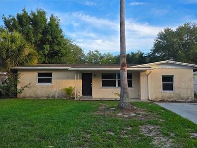 731 Lakeside Dr