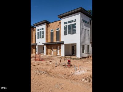 610 Walnut Heights Dr #102