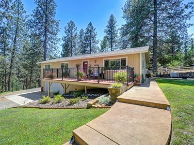 1205 Tokayana Ranch Ln