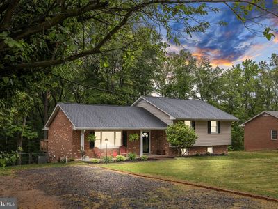 836 Churchill Dr