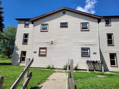 1028 S Memorial DRIVE