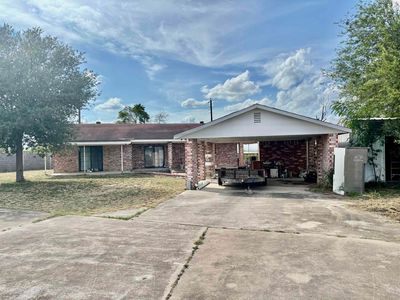 2061 Retama Dr