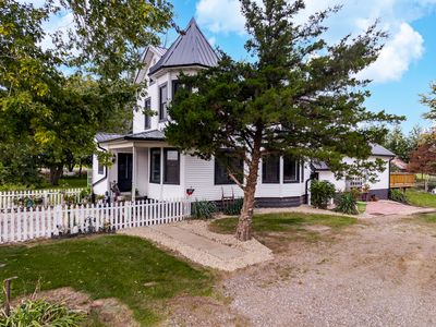 17292 E 300 North Rd